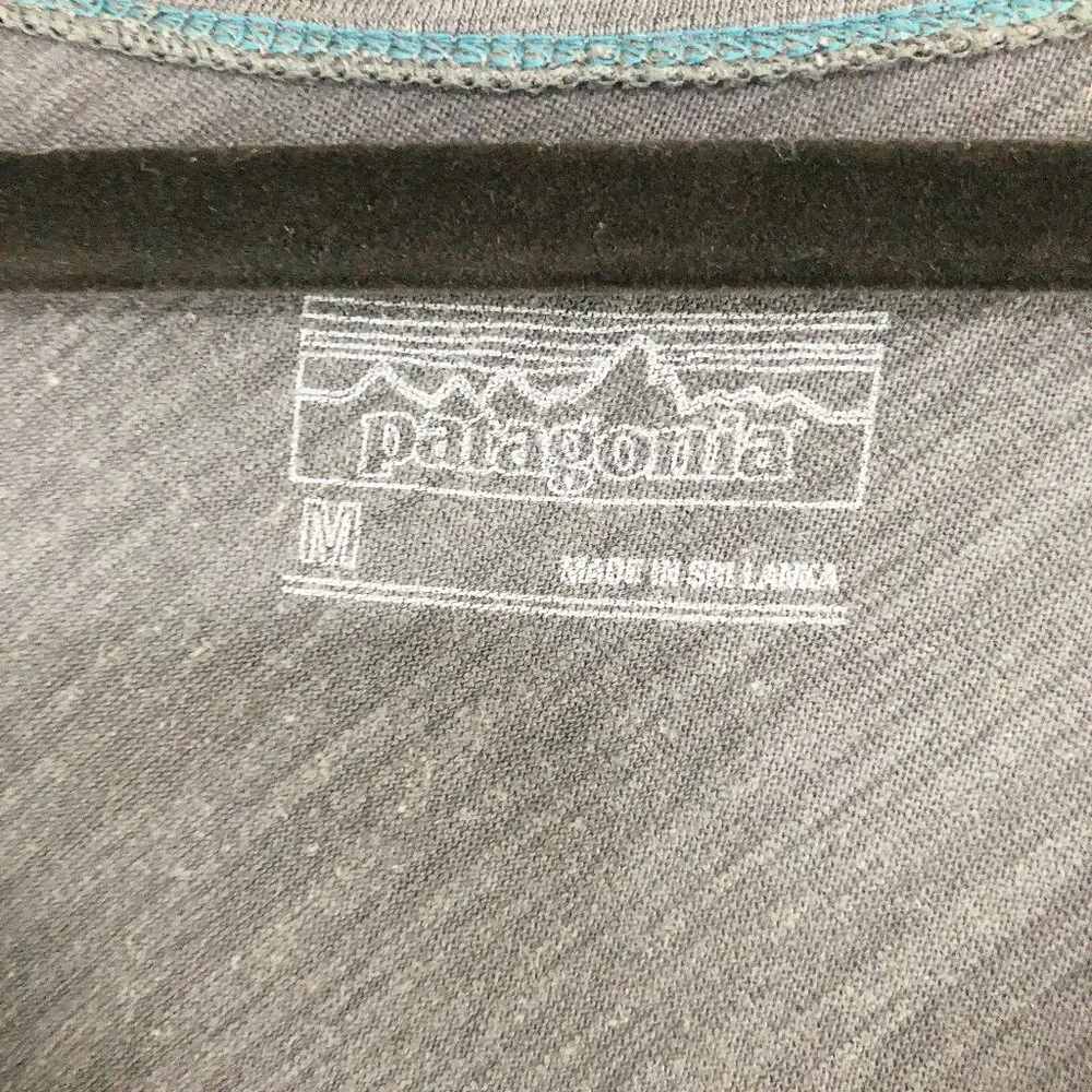 Patagonia Gray Blue Long Sleeve V-Neck Tee Shirt Women's Size Medium - Picture 3 of 4